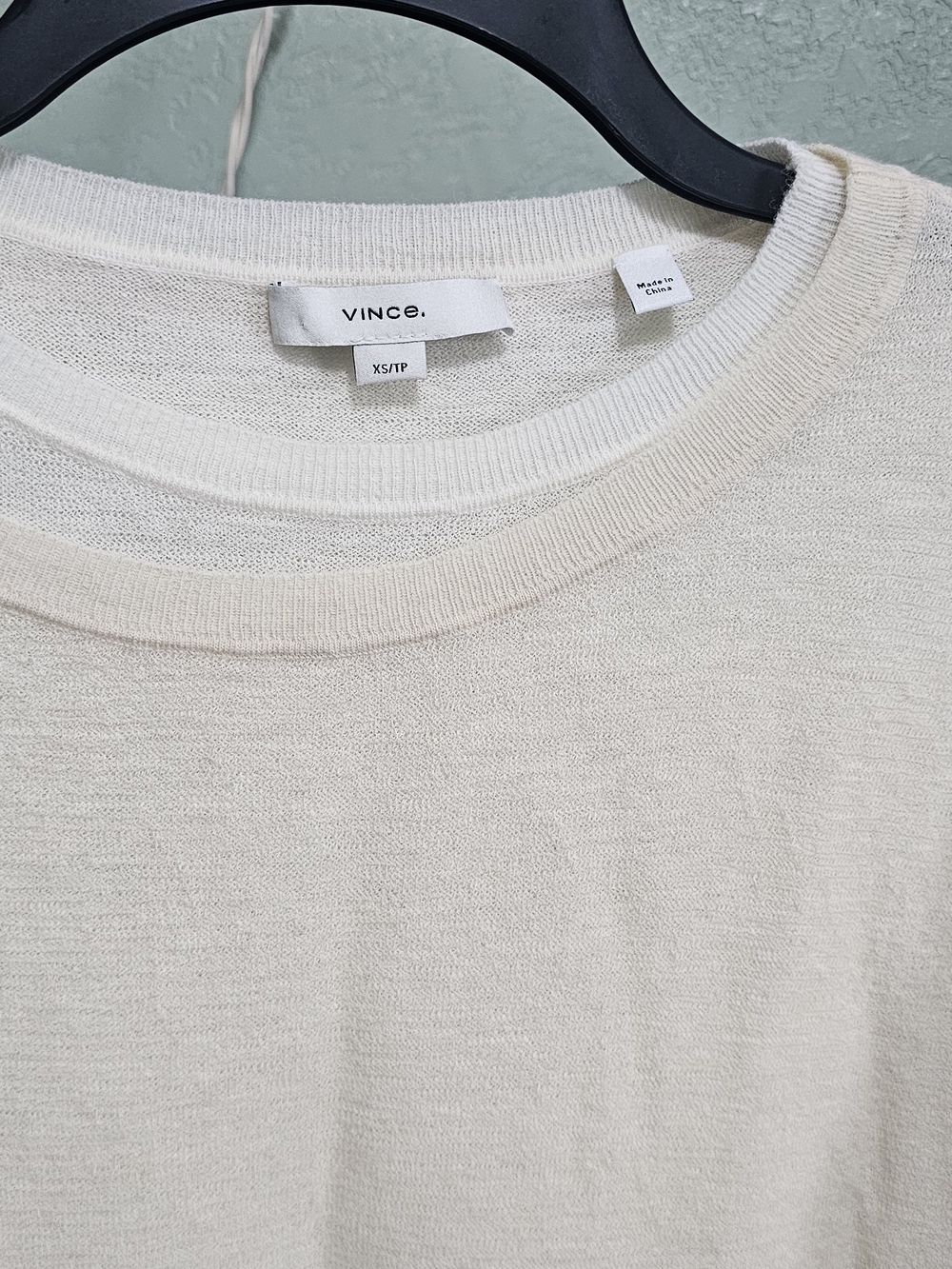 Vince Lightweight Crewneck Sweater in Cream